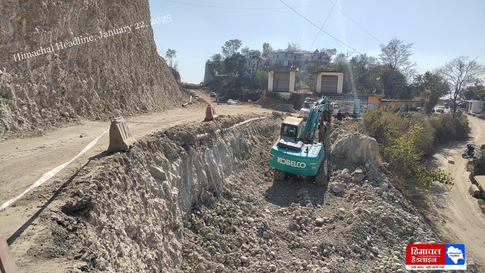 After the police complaint and the action taken by the Public Works Department, the NH construction company stopped work on Uhal Kakkar Road on Wednesday as well. Still, it remains a danger zone